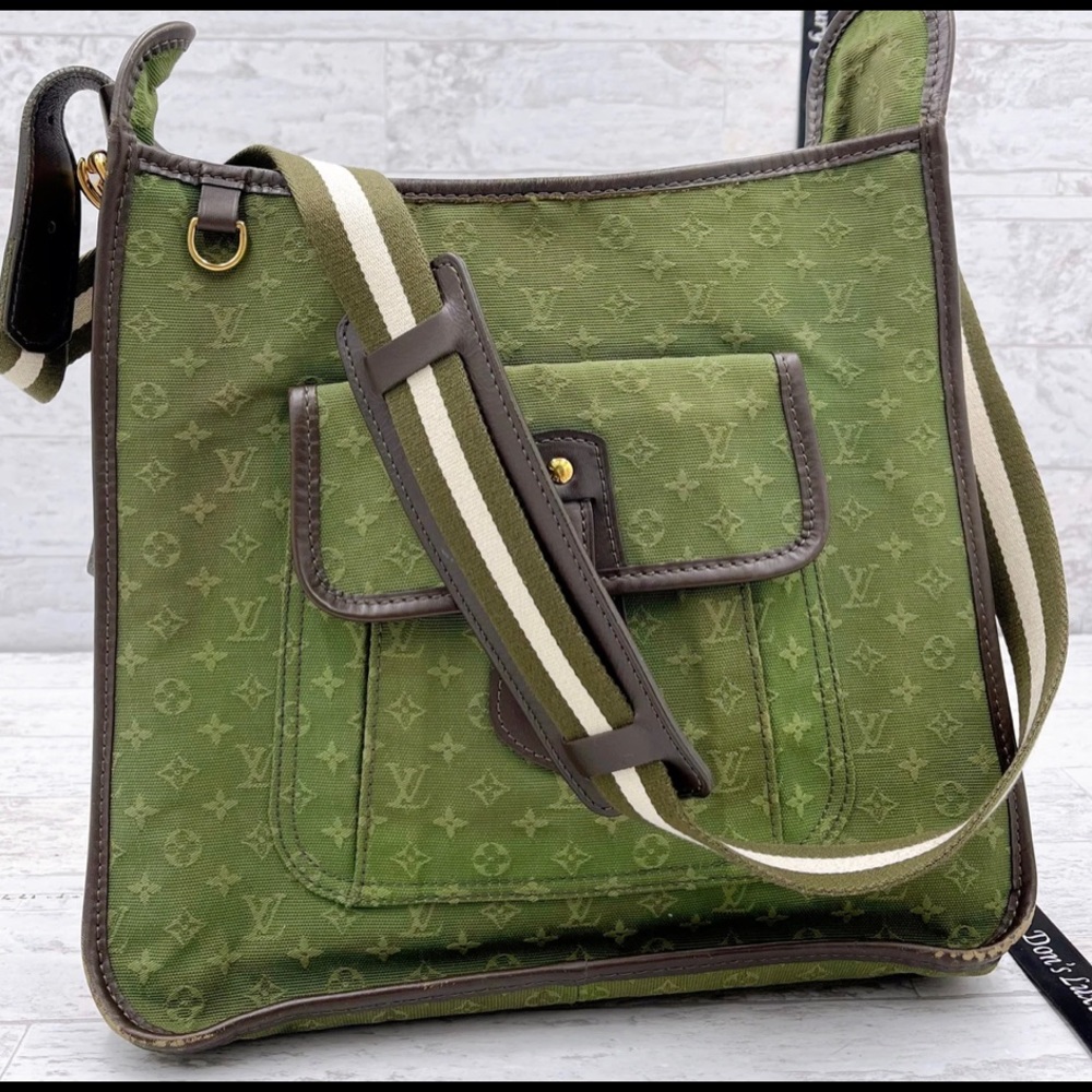 LV bag